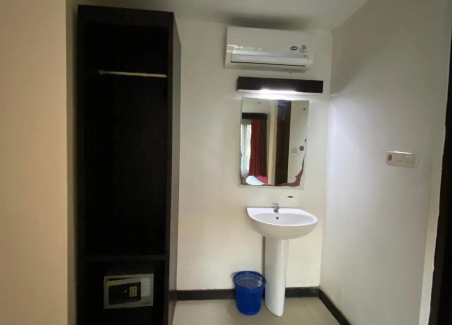 Hotel Ozz Kuta Кута